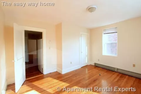 402 Highland Ave #24, Somerville, MA 02144