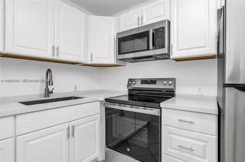 257 Fanshaw G #257, Boca Raton, FL 33434