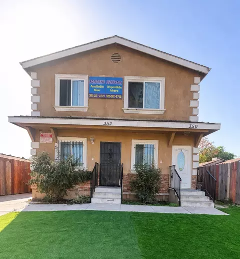 352 E 101st St, Los Angeles, CA 90003