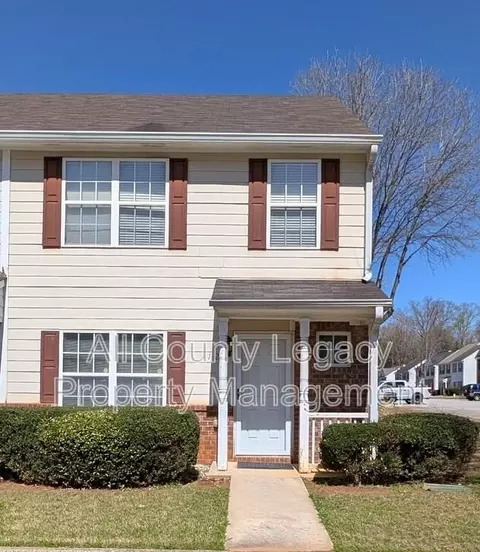 1928 Shawn Wayne Cir SE, Atlanta, GA 30316