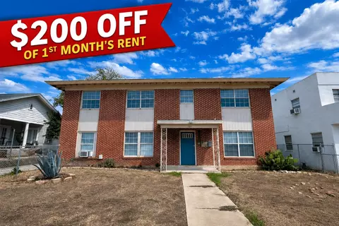 1511 W Woodlawn Ave #4, San Antonio, TX 78201