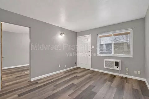 3710 Geraldine Ave #3, Saint Ann, MO 63074
