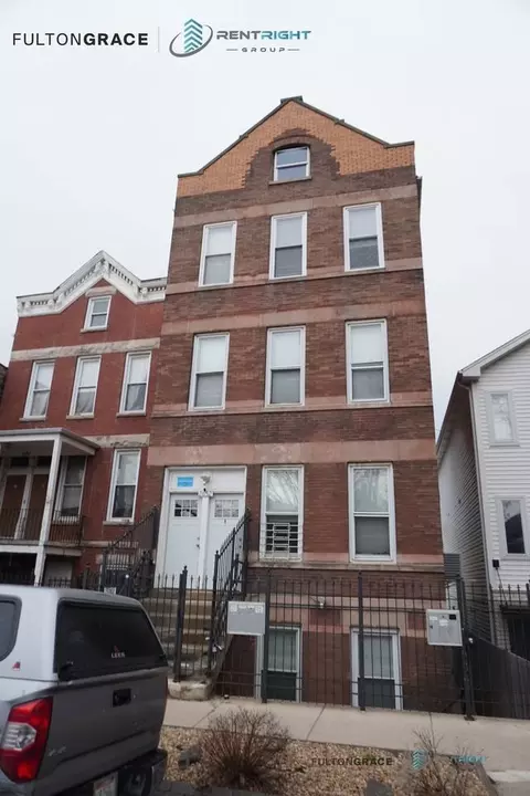 2652 W 21st Pl #3, Chicago, IL 60608