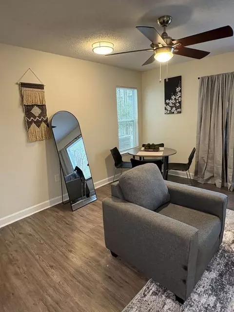 800 Alexander Rd #1372308P, Cayce, SC 29033
