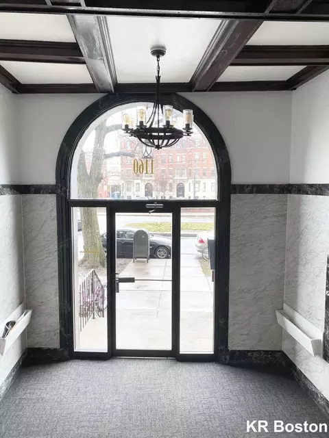 Undisclosed, Brookline, MA 02134