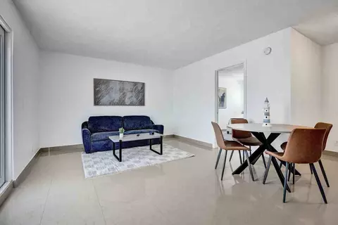 905 N Federal Hwy #1504074P, Lake Worth, FL 33460