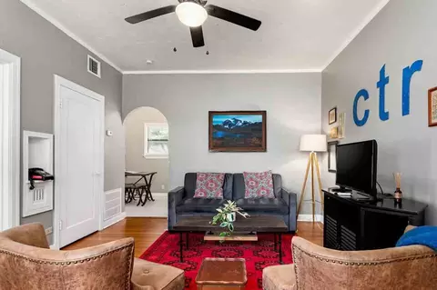 203 W Magnolia Ave #1496379P, San Antonio, TX 78212
