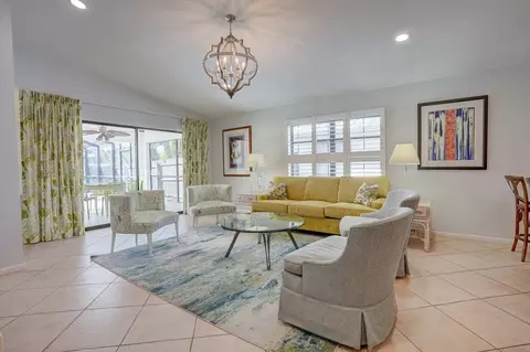 669 107th Ave N #1504183P, Naples, FL 34108
