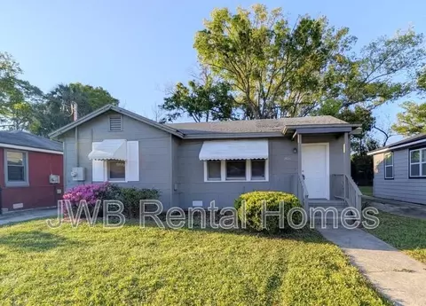 1530 W 10th St, Jacksonville, FL 32209