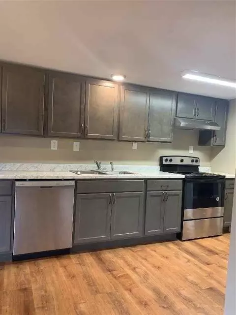 1354 Fm 405 Rd, Huntsville, TX 77320
