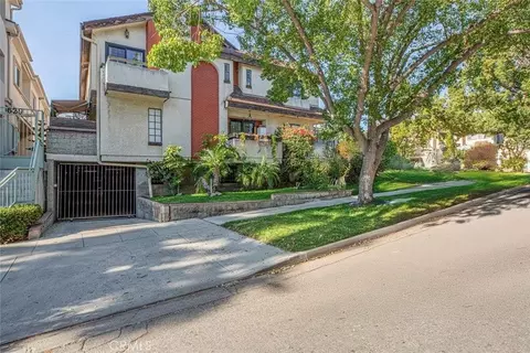 635 E Angeleno Ave, Burbank, CA 91501