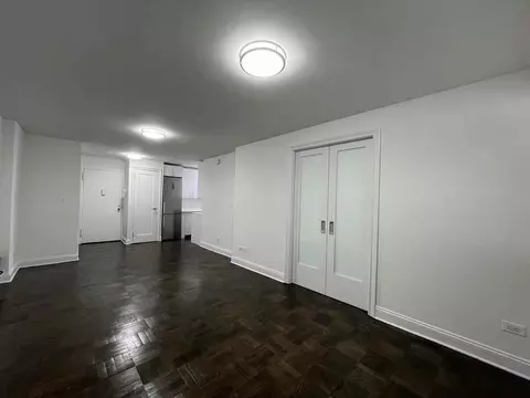 96 5th Ave #12E, New York, NY 10011