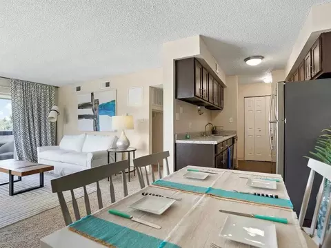 1090 S Parker Rd, Denver, CO 80231