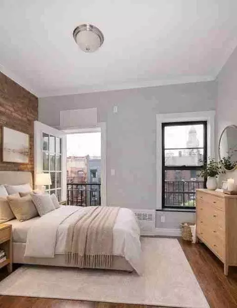 521 E 5th St #3B, New York, NY 10009