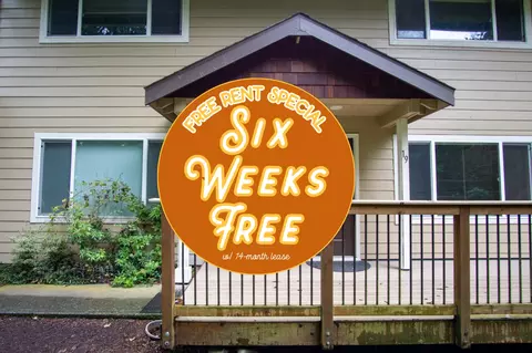 3595 Cedaroak Dr #19, West Linn, OR 97068