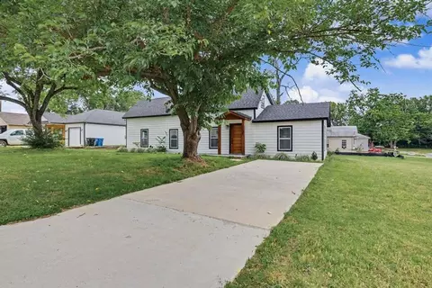 1320 S 7th Ave, Denison, TX 75021