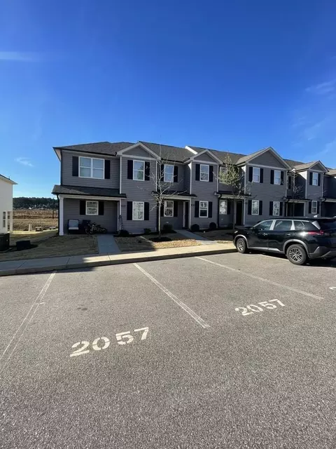 2057 Wiggins Village Dr, Youngsville, NC 27596