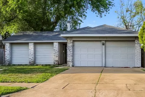 15306 Evergreen Place Dr, Mission Bend, TX 77083