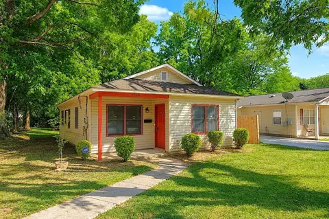 1228 Pegram St, Charlotte, NC 28205