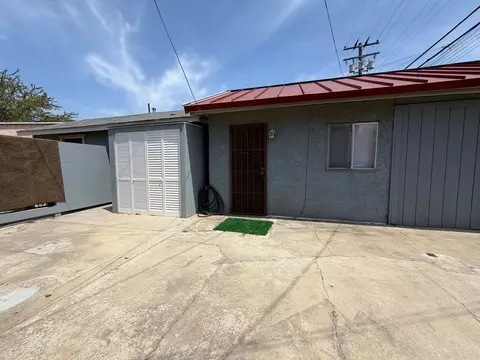 561 E 20th St, Long Beach, CA 90806 photo 25
