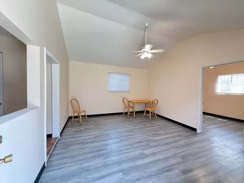 561 E 20th St, Long Beach, CA 90806 photo 7