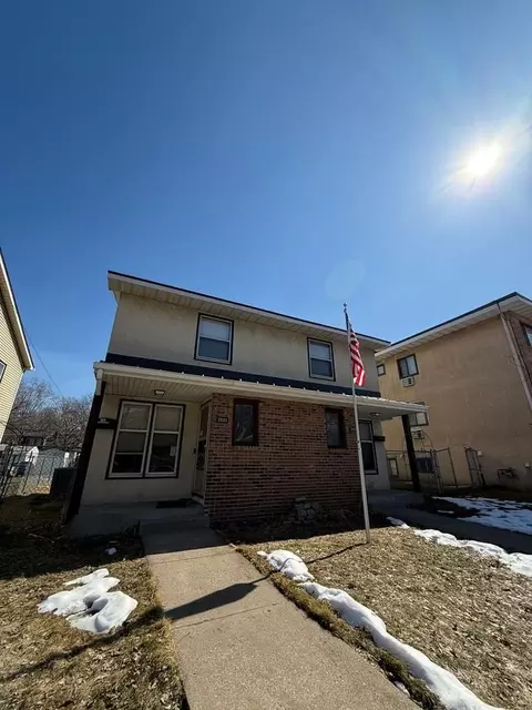 2833 31st Ave S, Minneapolis, MN 55406