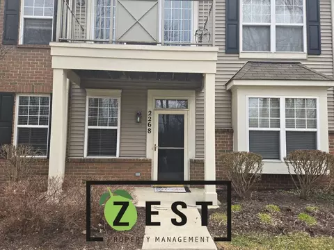 2268 Arcadia Dr, Wayne, MI 48188