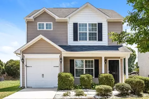 735 Bitting Hall Cir, Rural Hall, NC 27045