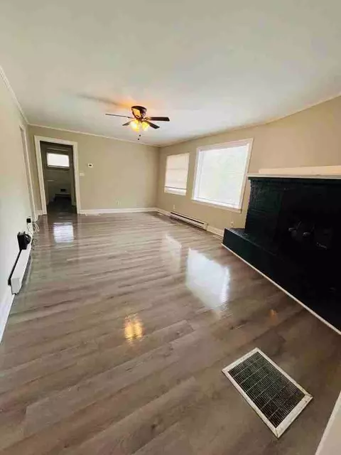 3261 University Pkwy, Winston Salem, NC 27106