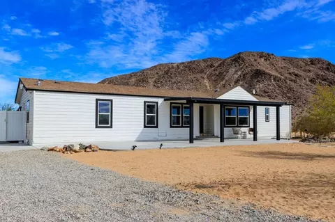 58770 Gerrie Ln, Landers, CA 92285 photo 21