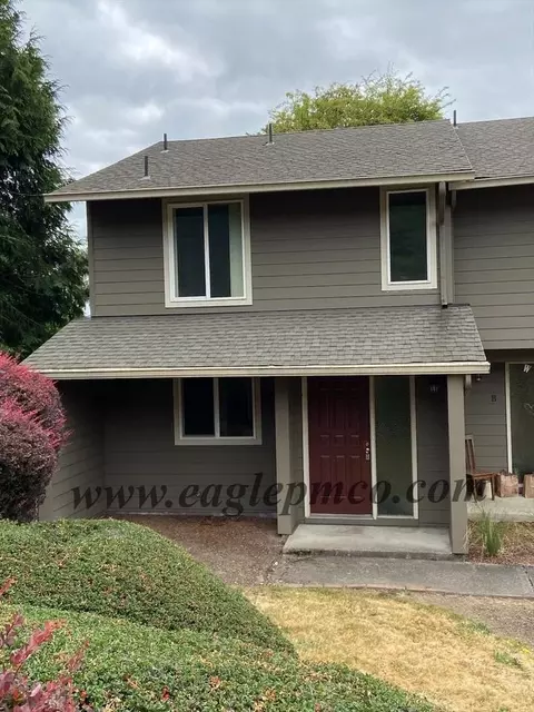 12444 SE 60th Ct #A, Milwaukie, OR 97222