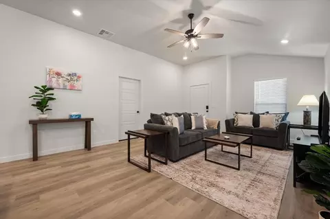 2505 Kenwood Ave, Lubbock, TX 79407