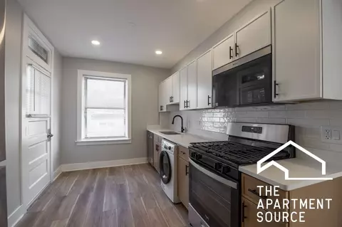 6148 N Francisco Ave #2C, Chicago, IL 60659