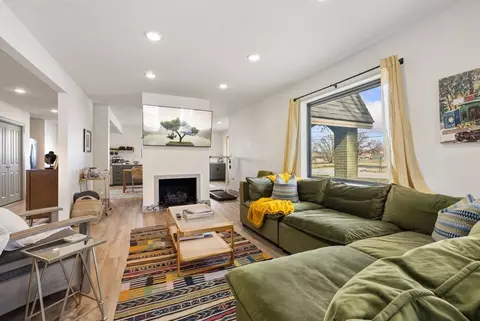 302 S Shiloh St #1475799P, Springdale, AR 72764