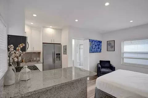 37 Hendricks Isle #1503940P, Fort Lauderdale, FL 33301