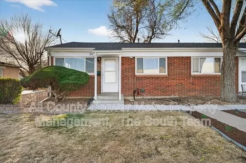 69 Del Mar Cir, Aurora, CO 80011