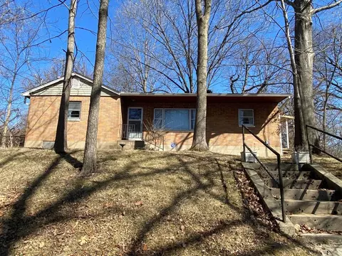 371 Adrian Dr, Riverview, MO 63137
