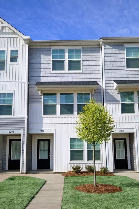229 Kennerly Ave, Mooresville, NC 28115