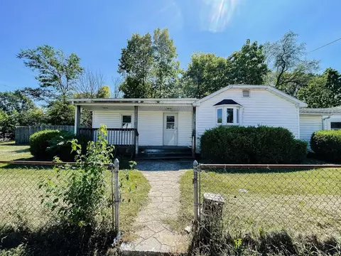 2015 E 16th St, Muncie, IN 47302 photo 2