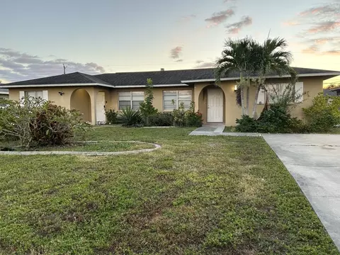 501 NE 24th Pl #501, Cape Coral, FL 33909