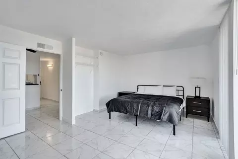 777 NW 155th Ln #1504057P, Miami, FL 33169