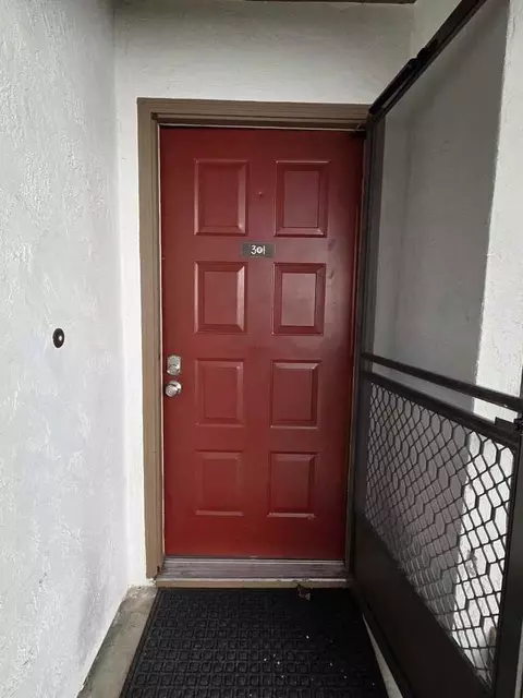 2201 Monroe St #301, Santa Clara, CA 95050