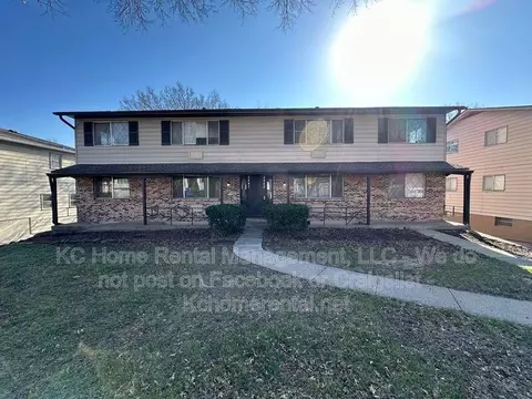 8443 Lowell Ave #43B, Overland Park, KS 66212