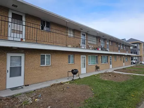 839 Cedar St #4, Cheney, WA 99004