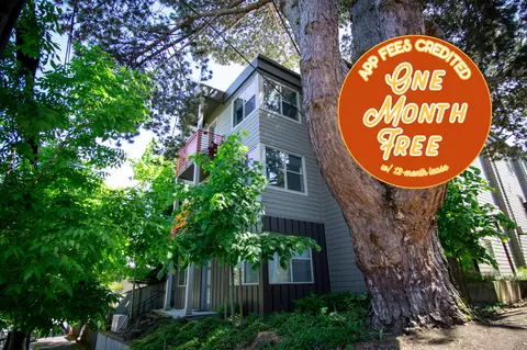 1616 SE Insley St #3, Portland, OR 97202