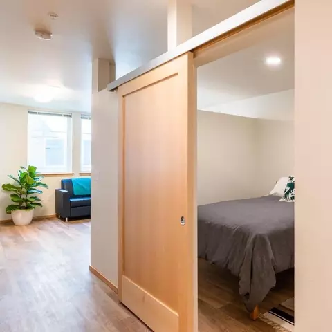 4750 15th Ave NE, Seattle, WA 98105