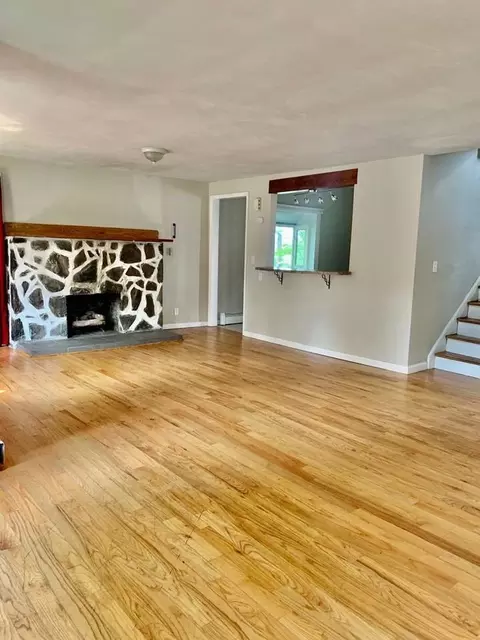 329 Salt Springs Rd, Syracuse, NY 13224