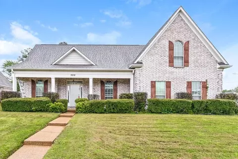 7838 Alexanders Crossing Dr, Olive Branch, MS 38654
