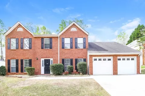 6583 Carriage Ln, Stone Mountain, GA 30087