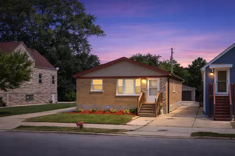 4259 N Narragansett Ave, Chicago, IL 60634